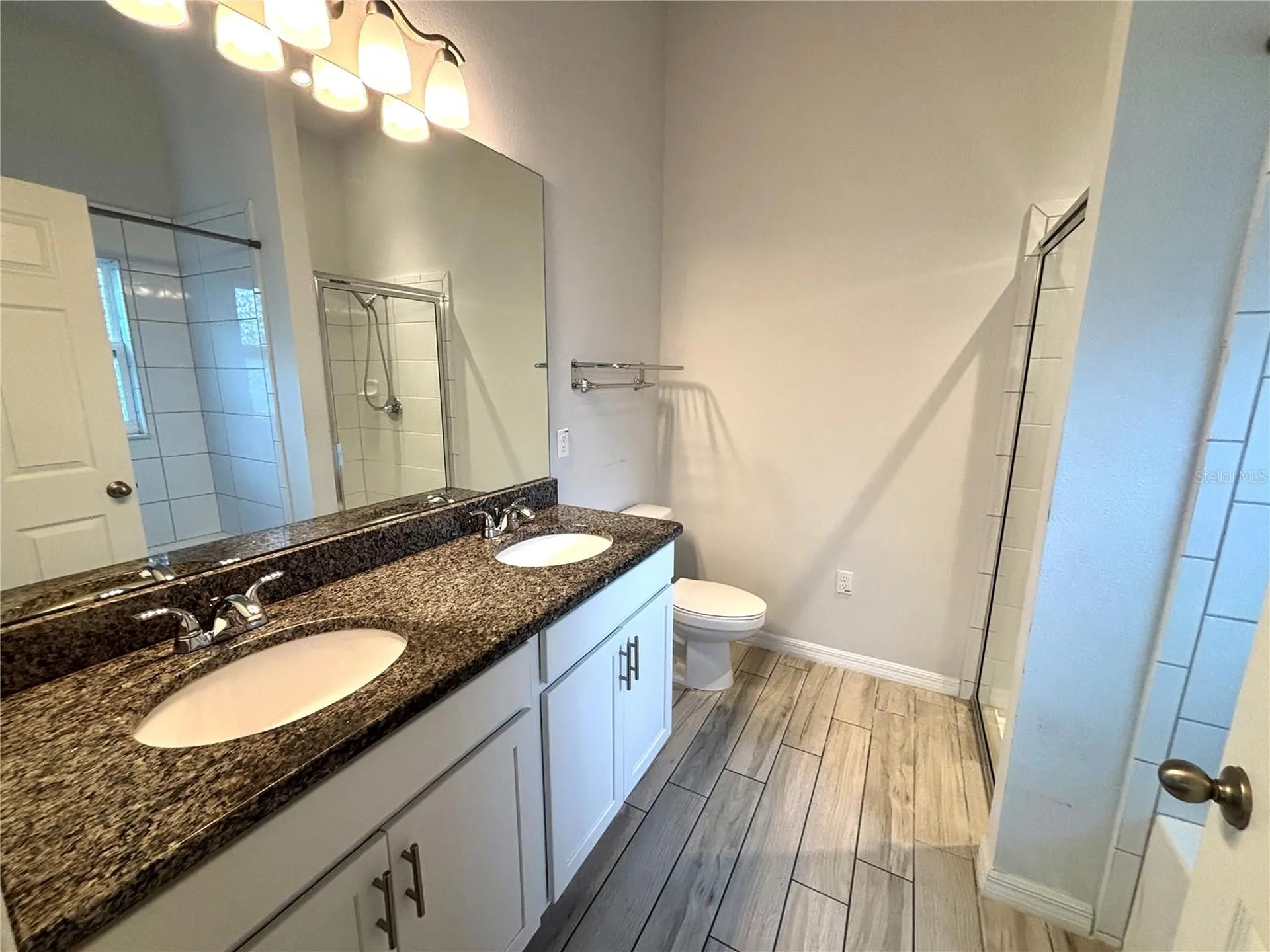 1214 Lake Blue Circle Apopka FL 32703