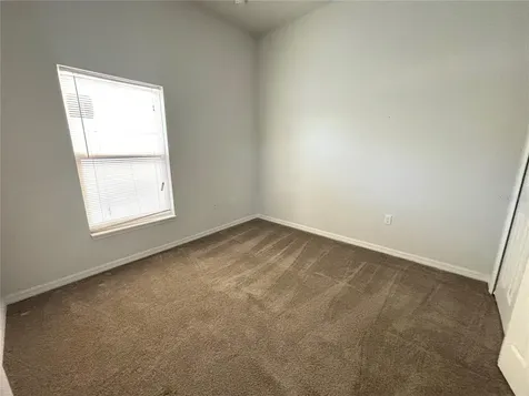 1214 Lake Blue Circle Apopka FL 32703