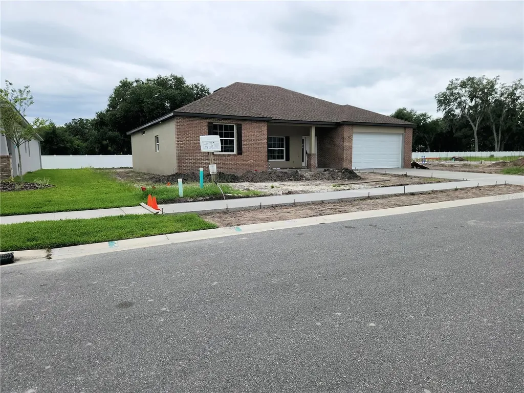411 Shannon Estates Court Plant City FL 33563