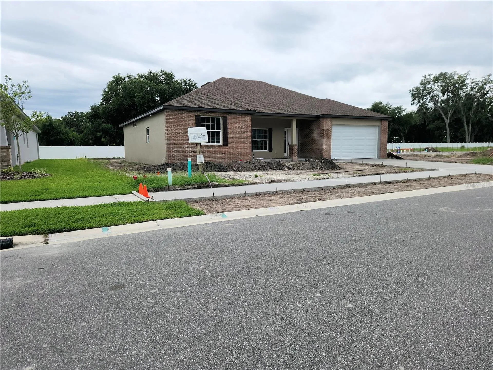 411 Shannon Estates Court Plant City FL 33563