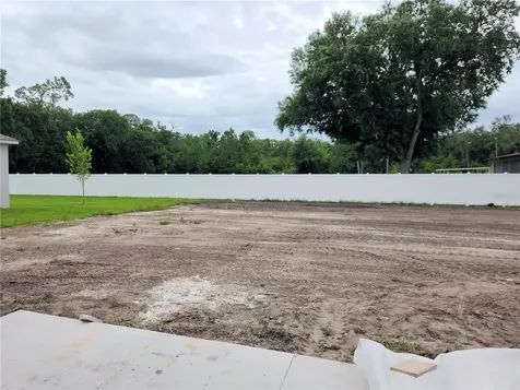 411 Shannon Estates Court Plant City FL 33563