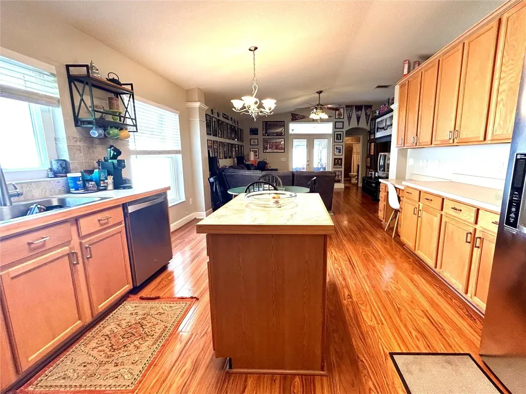 1737 Setting Sun Loop Casselberry FL 32707