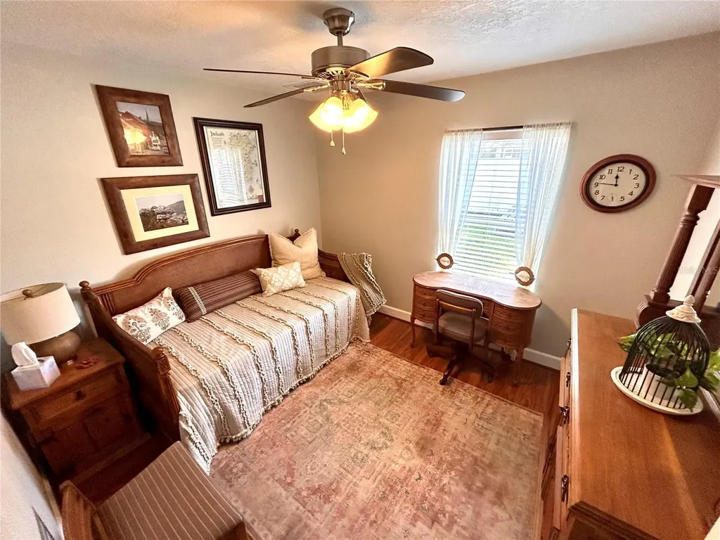 1737 Setting Sun Loop Casselberry FL 32707