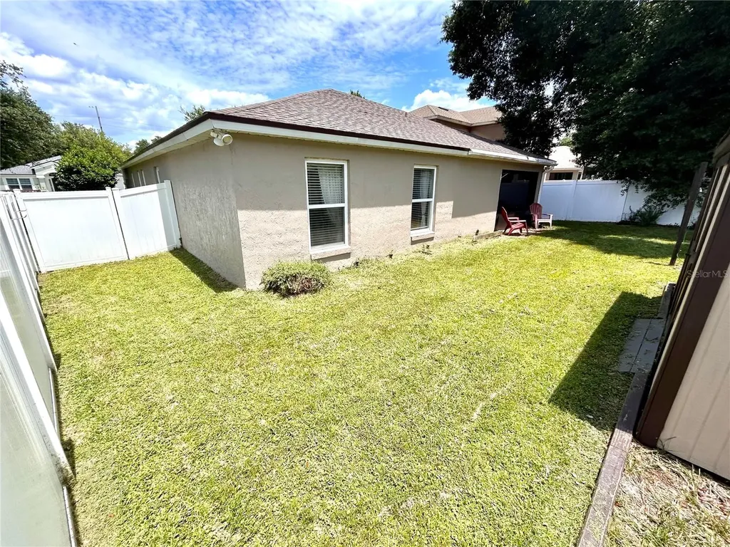 1737 Setting Sun Loop Casselberry FL 32707
