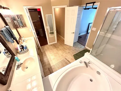 1737 Setting Sun Loop Casselberry FL 32707