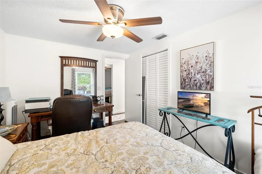 15620 Gardenside Lane Tampa FL 33624