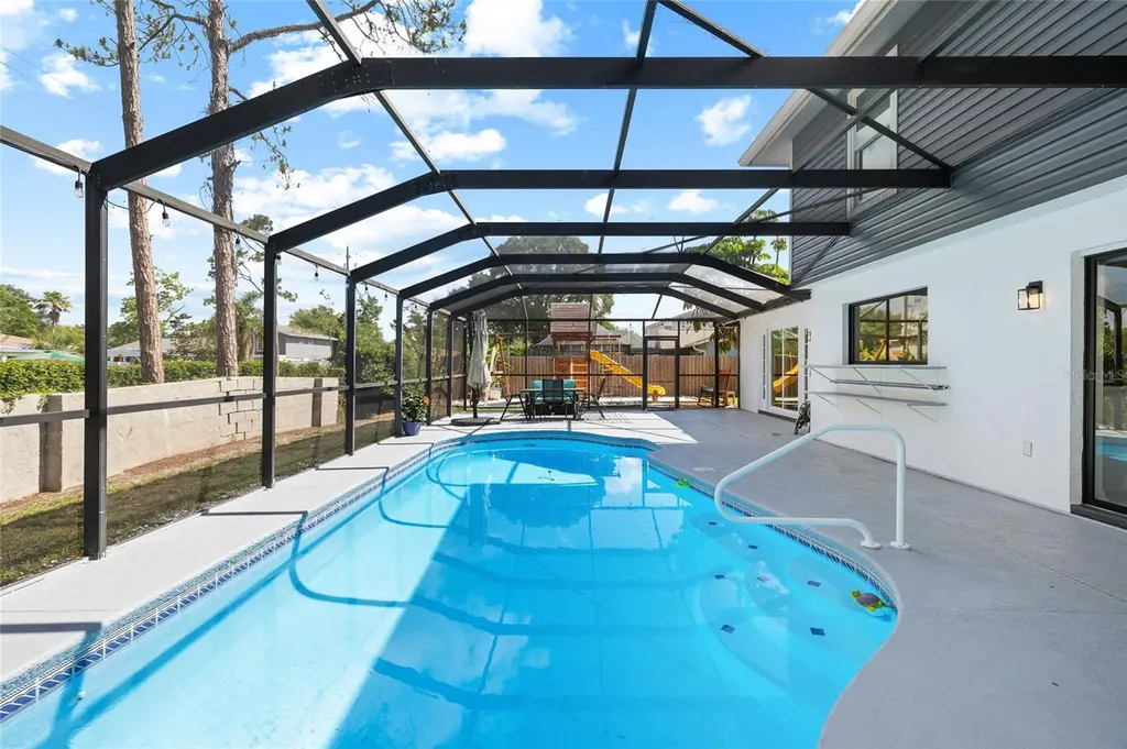 15620 Gardenside Lane Tampa FL 33624