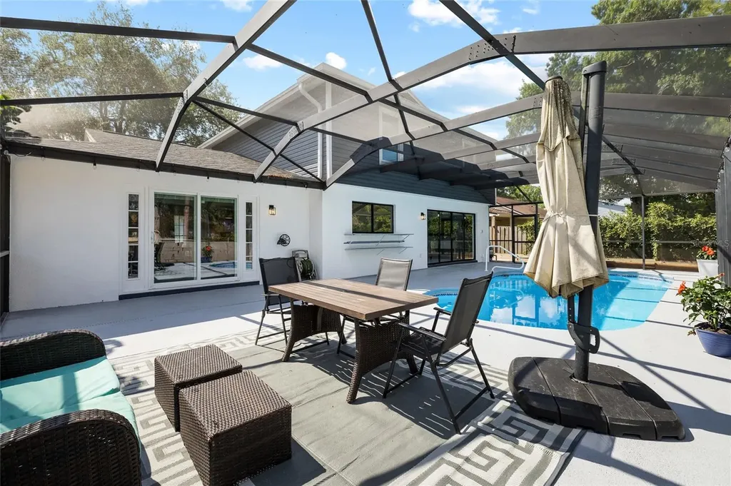 15620 Gardenside Lane Tampa FL 33624