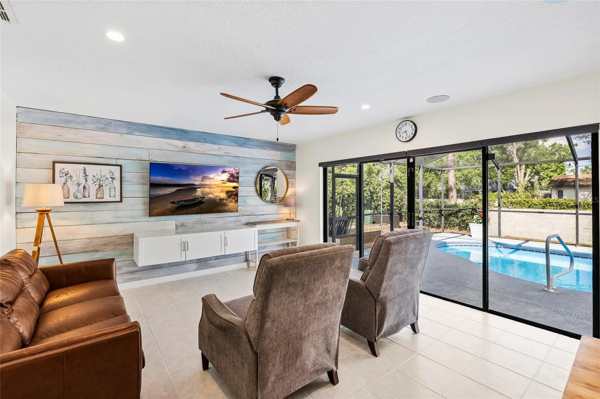 15620 Gardenside Lane Tampa FL 33624