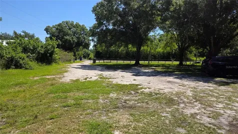 1808 Zipperer Road Bradenton FL 34212