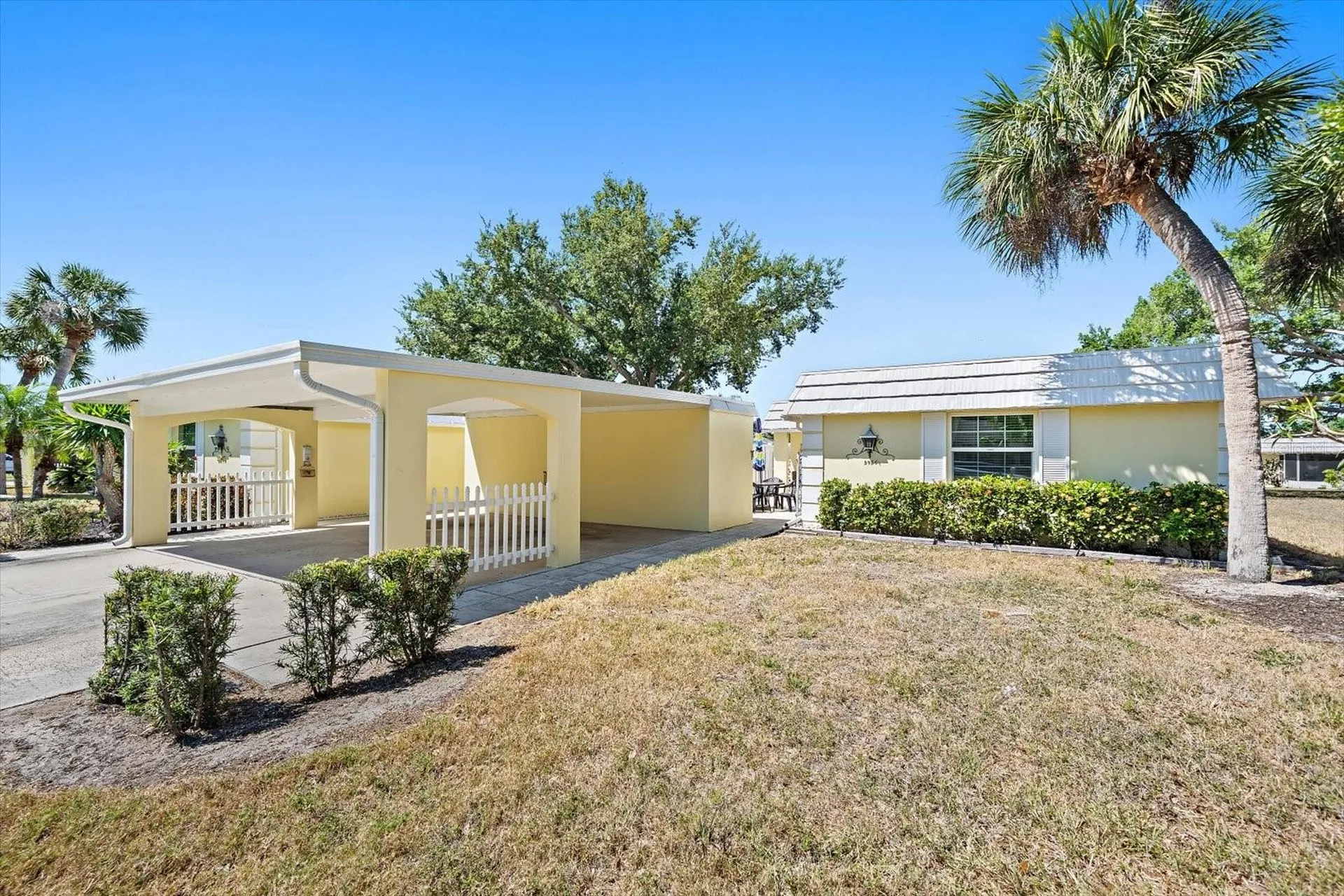 5936 Driftwood Avenue Sarasota FL 34231