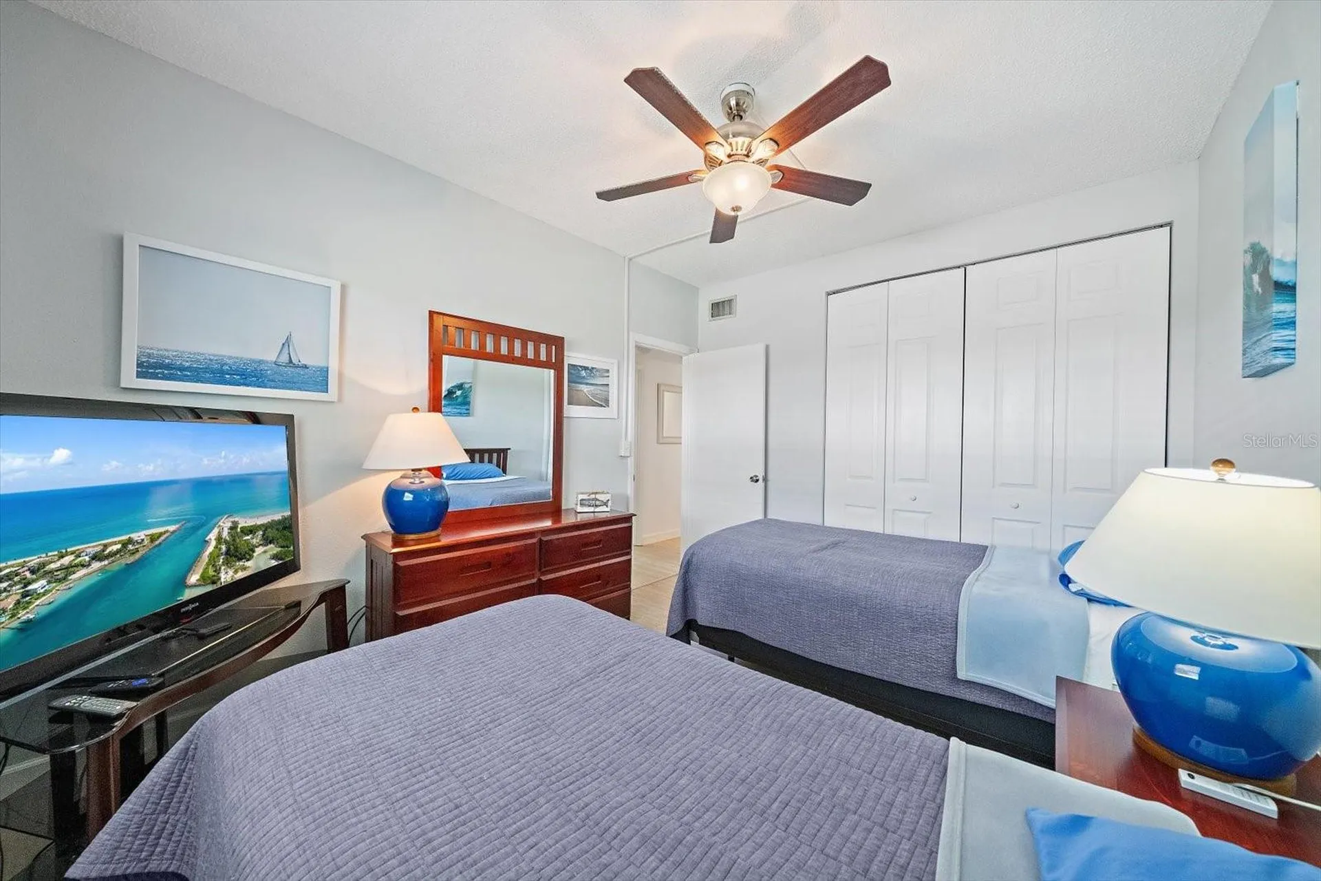 5936 Driftwood Avenue Sarasota FL 34231