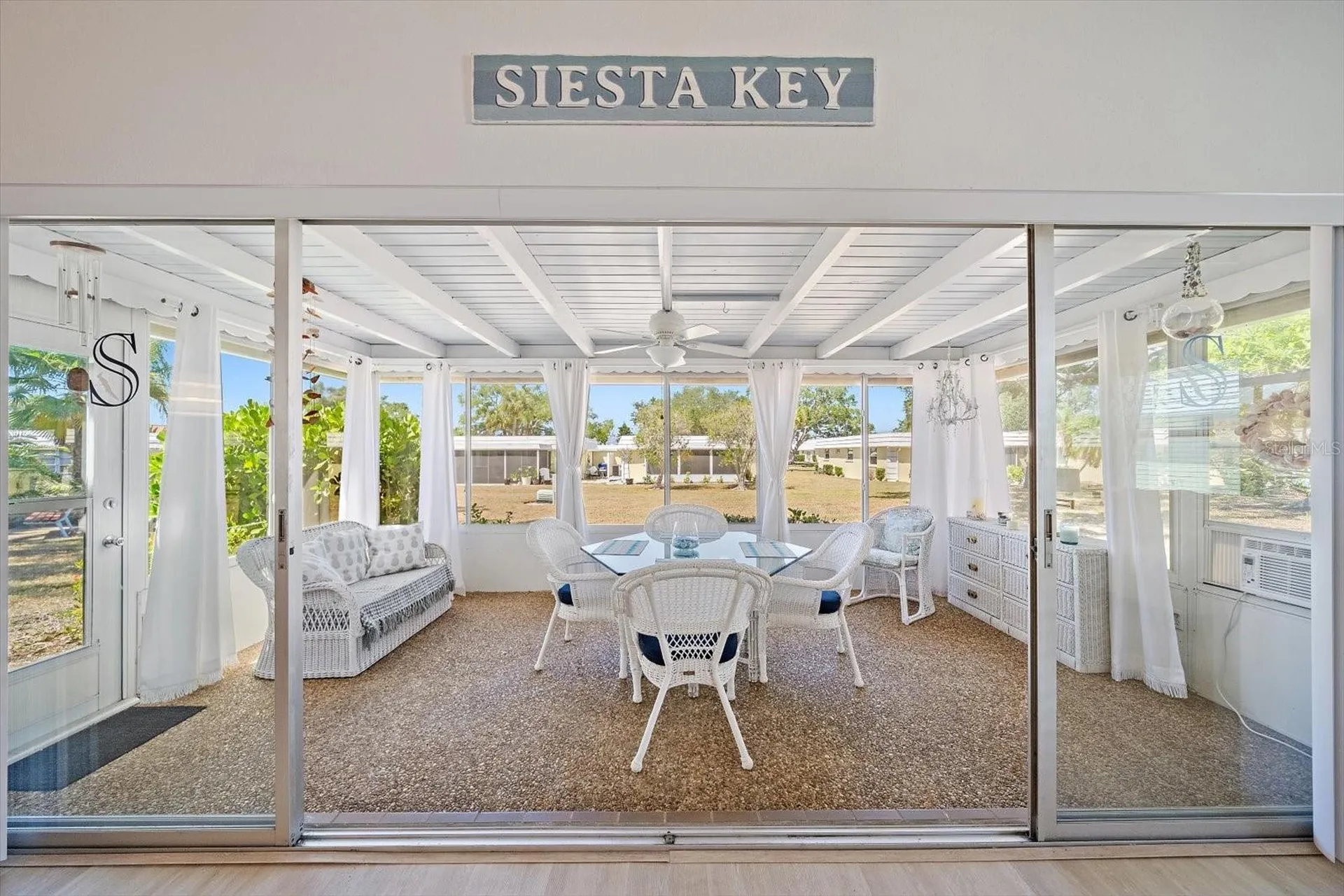 5936 Driftwood Avenue Sarasota FL 34231