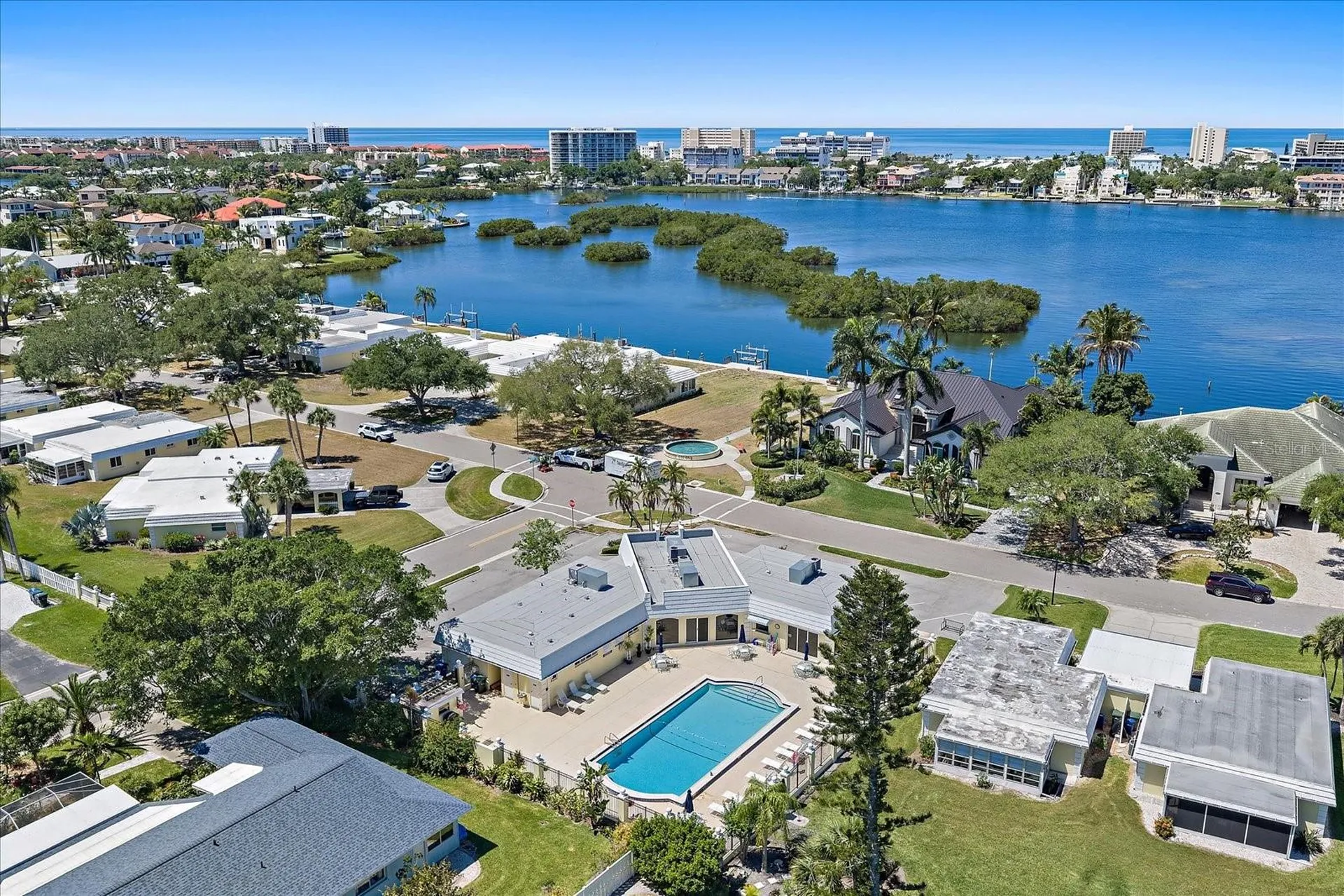 5936 Driftwood Avenue Sarasota FL 34231