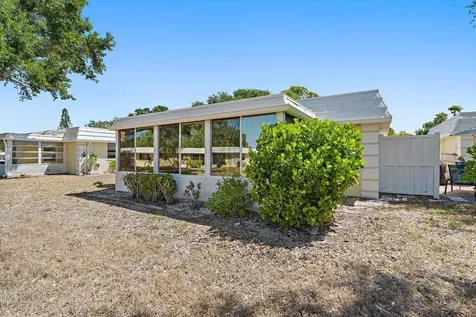 5936 Driftwood Avenue Sarasota FL 34231