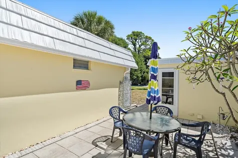 5936 Driftwood Avenue Sarasota FL 34231