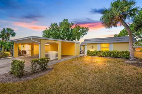 5936 Driftwood Avenue Sarasota FL 34231