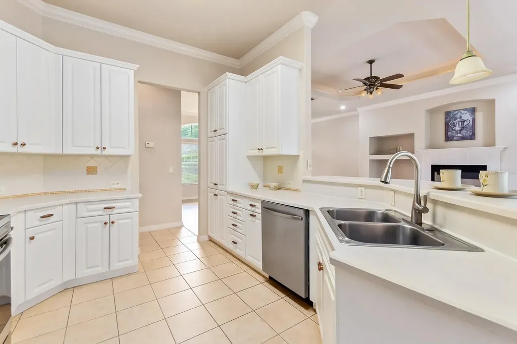 8430 SW 10th Place Gainesville FL 32607
