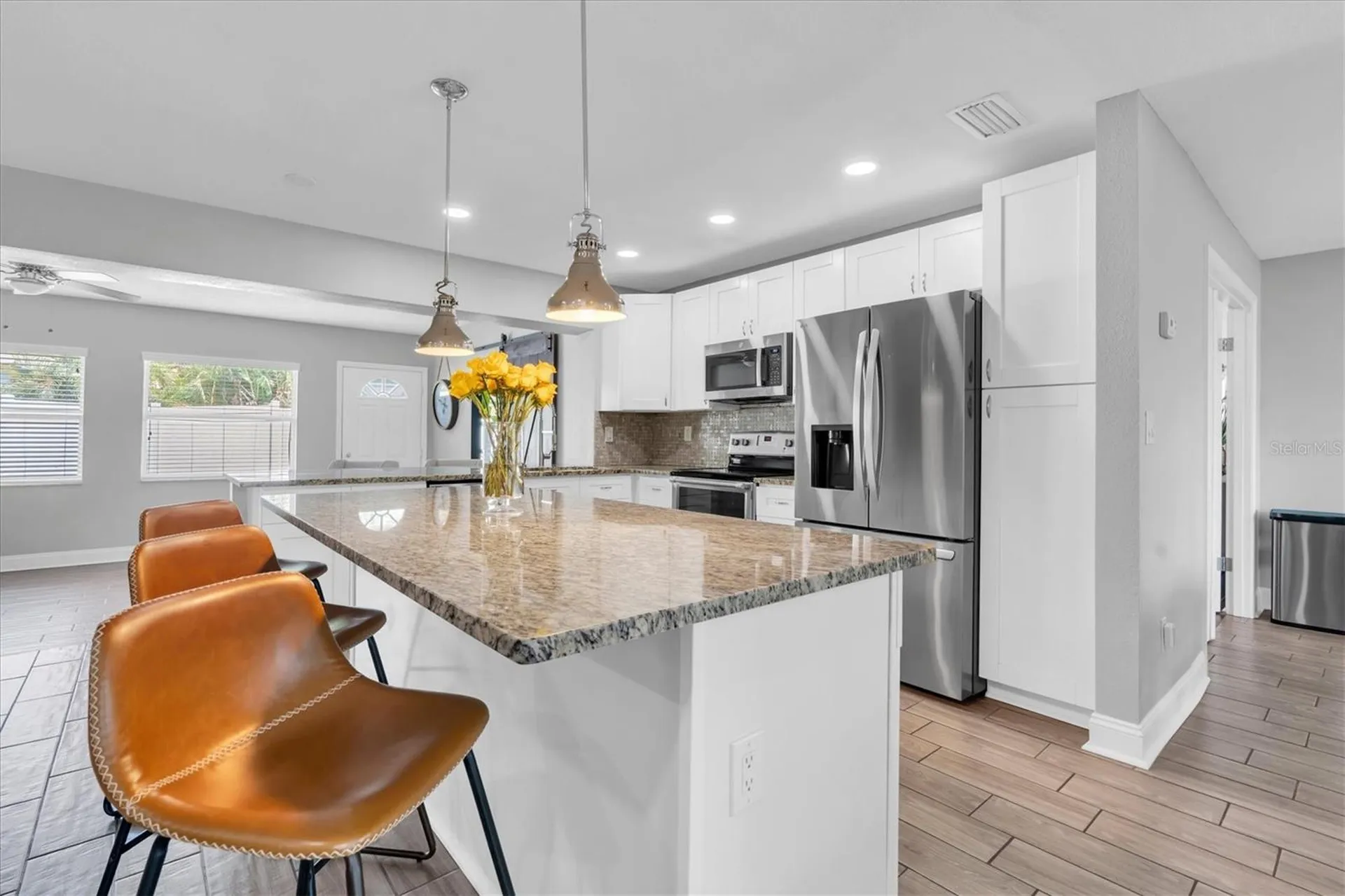 6860 14th Way S St Petersburg FL 33705