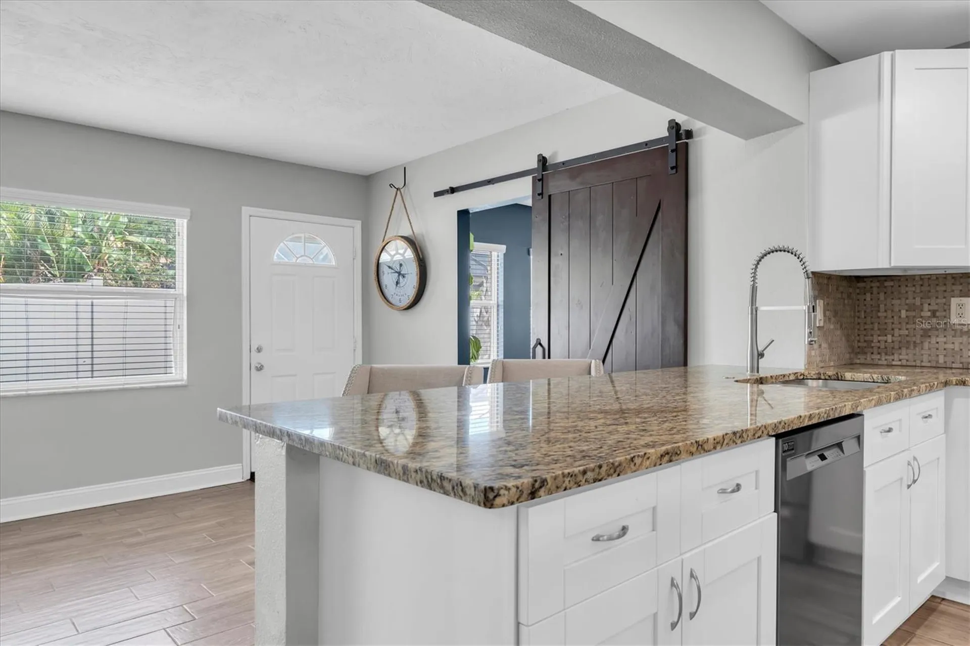 6860 14th Way S St Petersburg FL 33705