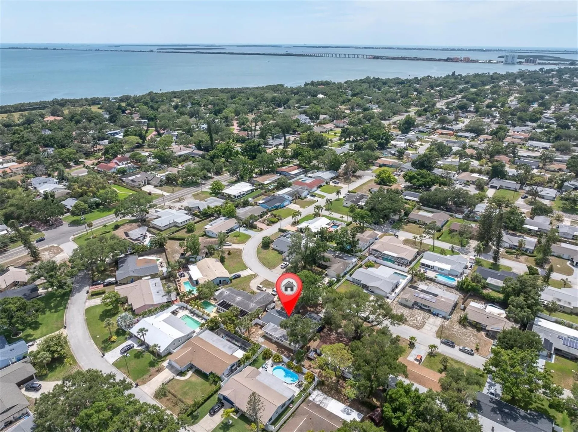 6860 14th Way S St Petersburg FL 33705
