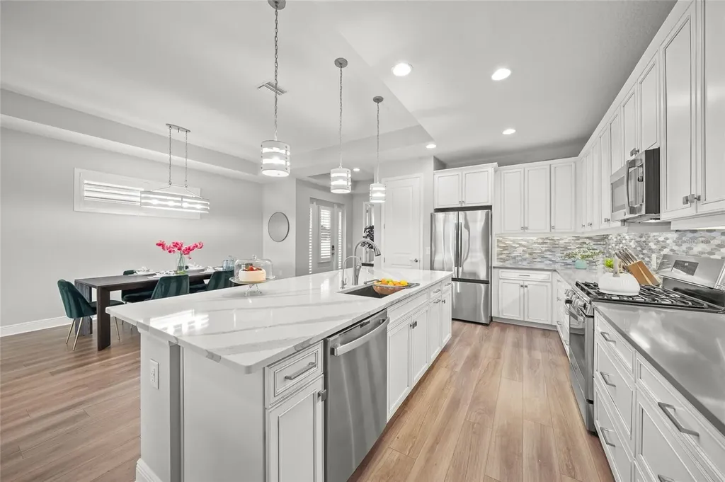 997 Crosswind Avenue Sarasota FL 34240