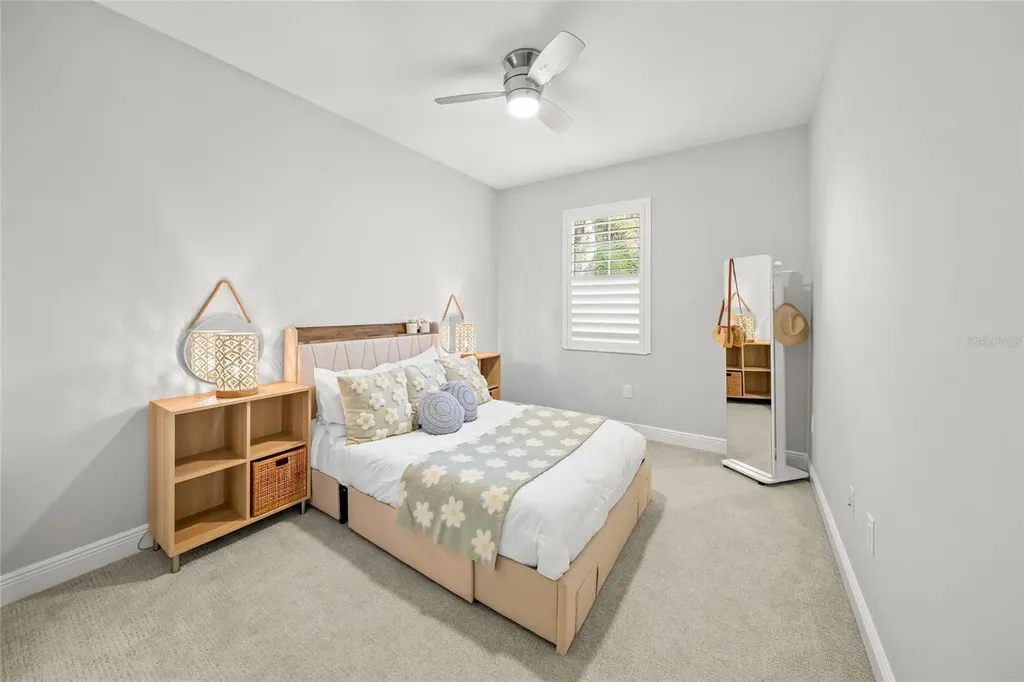 997 Crosswind Avenue Sarasota FL 34240