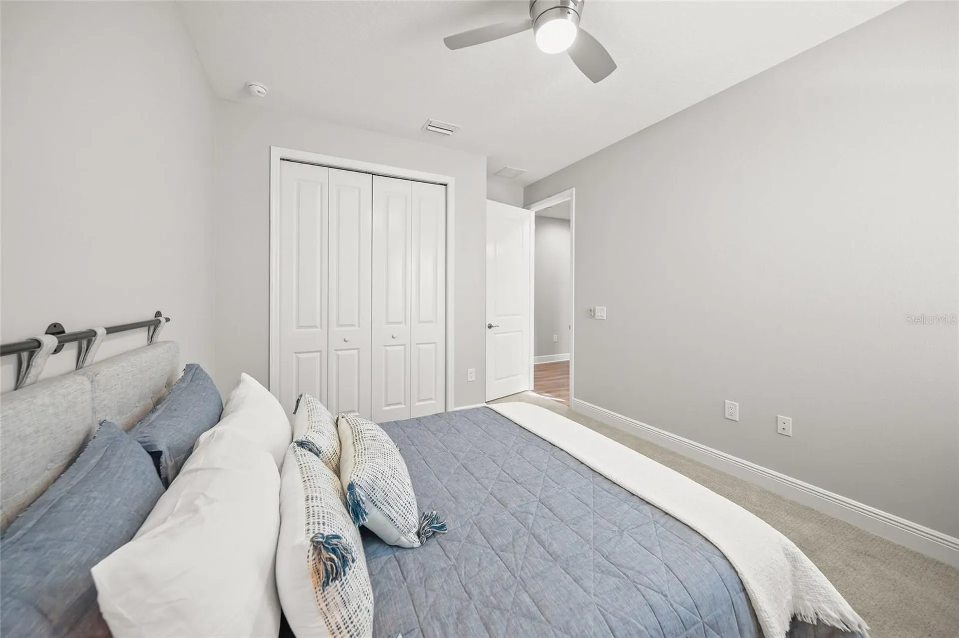 997 Crosswind Avenue Sarasota FL 34240