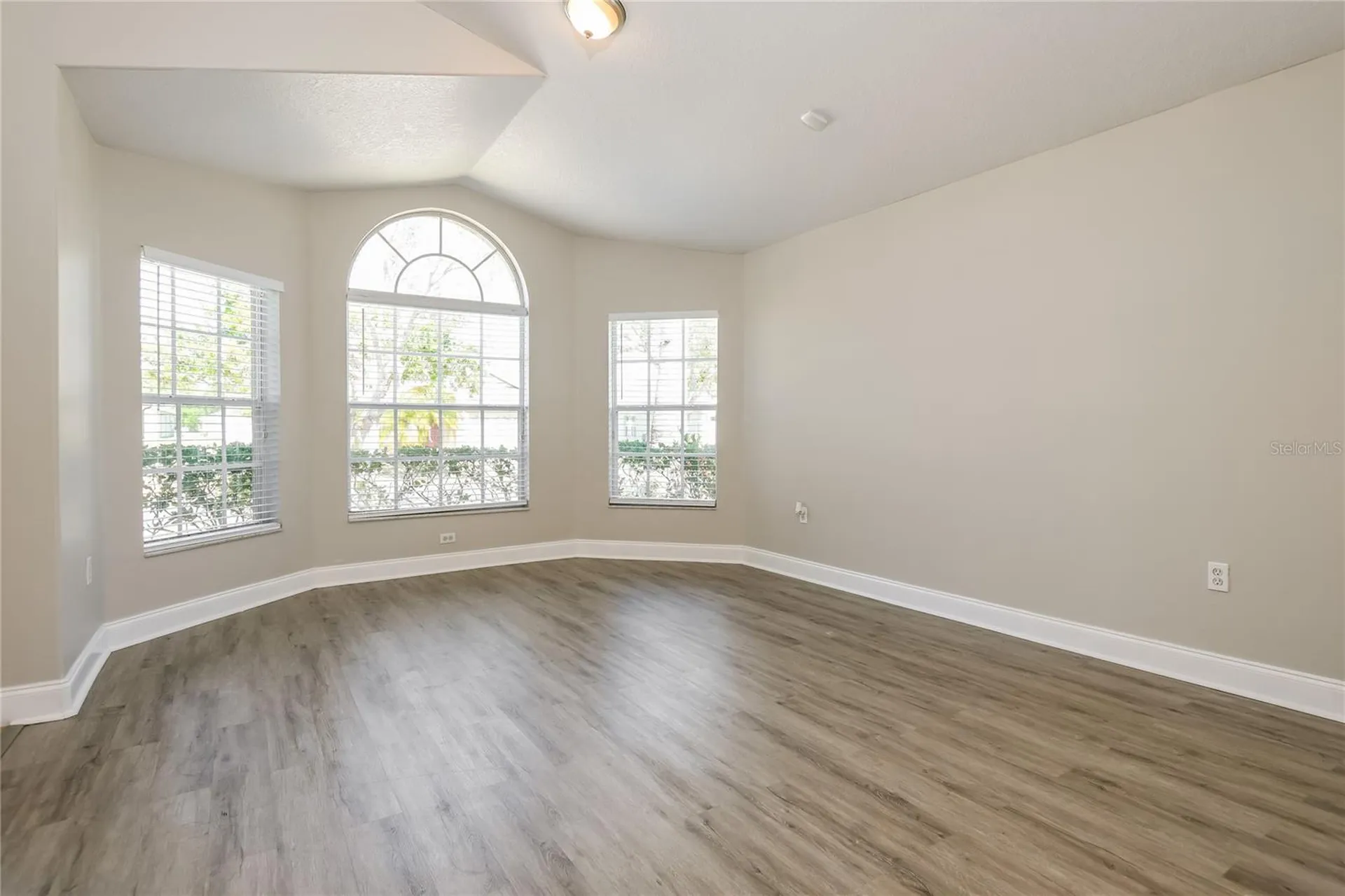 2502 Balmoral Drive Kissimmee FL 34744