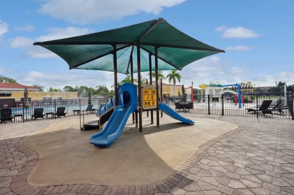 13941 Clubhouse Drive Tampa FL 33618