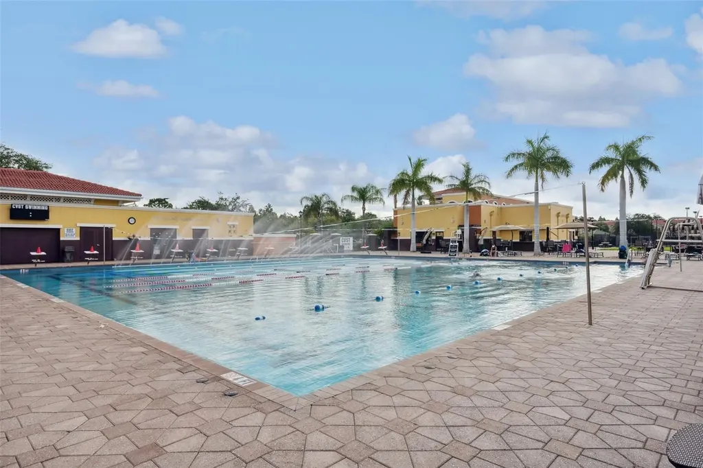13941 Clubhouse Drive Tampa FL 33618