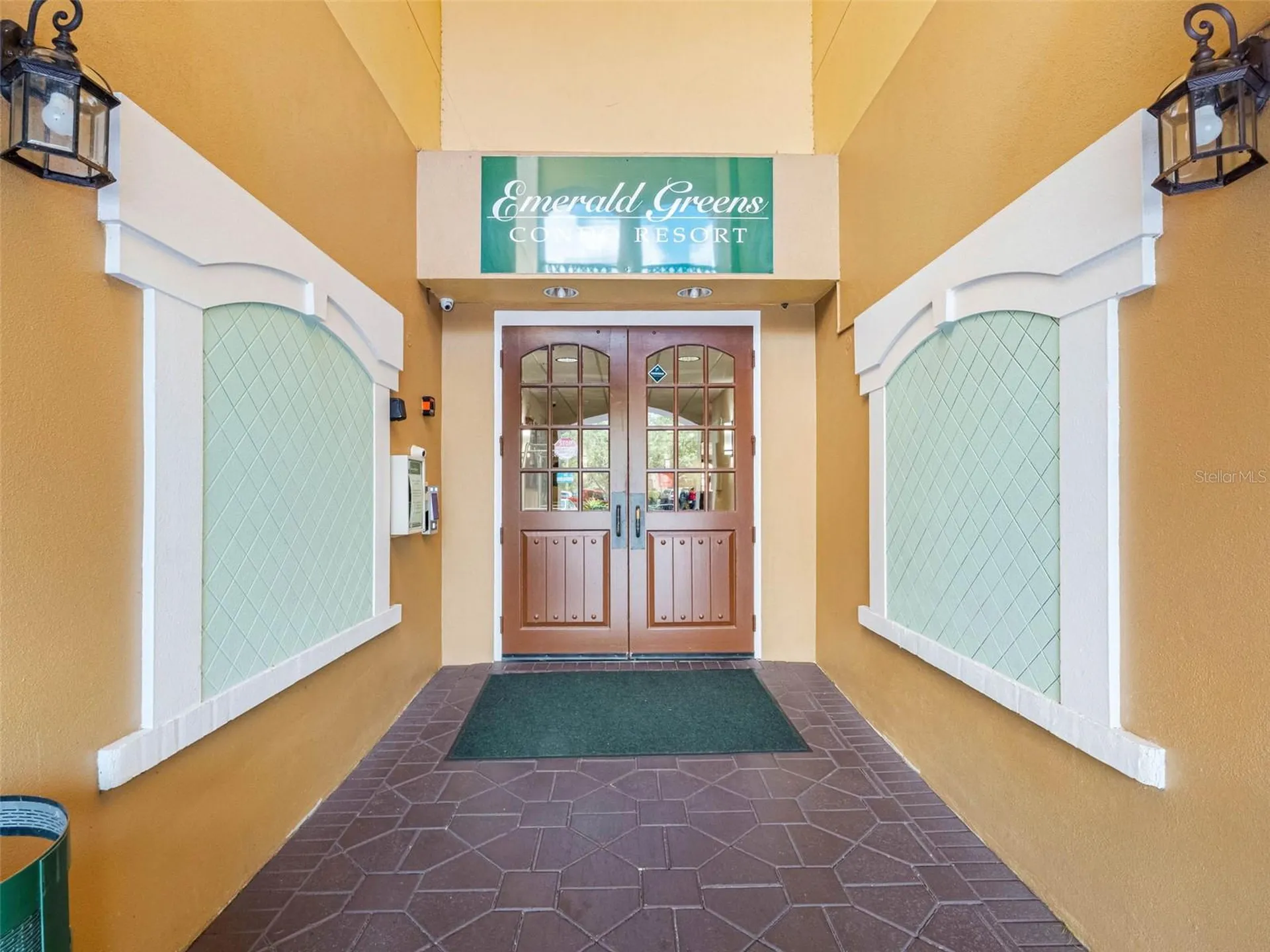 13941 Clubhouse Drive Tampa FL 33618