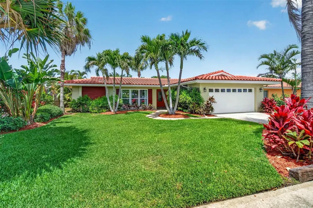 10444 Majestic Drive Largo FL 33774