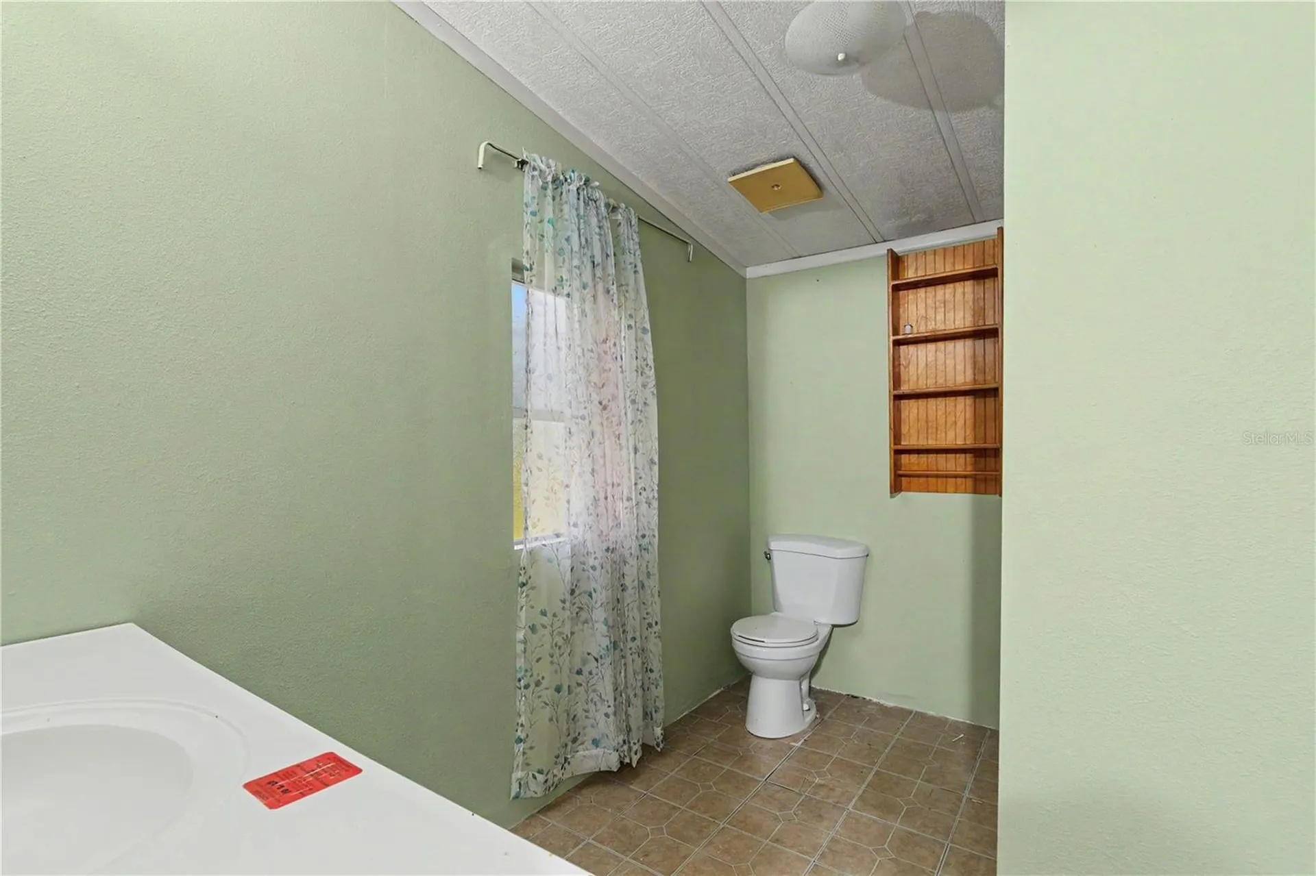 18007 SE 90th Street Ocklawaha FL 32179