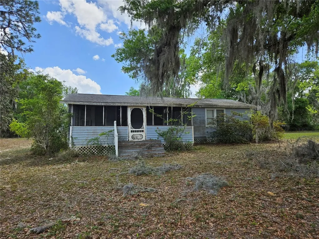 24642 NE 177th Terrace Fort Mc Coy FL 32134