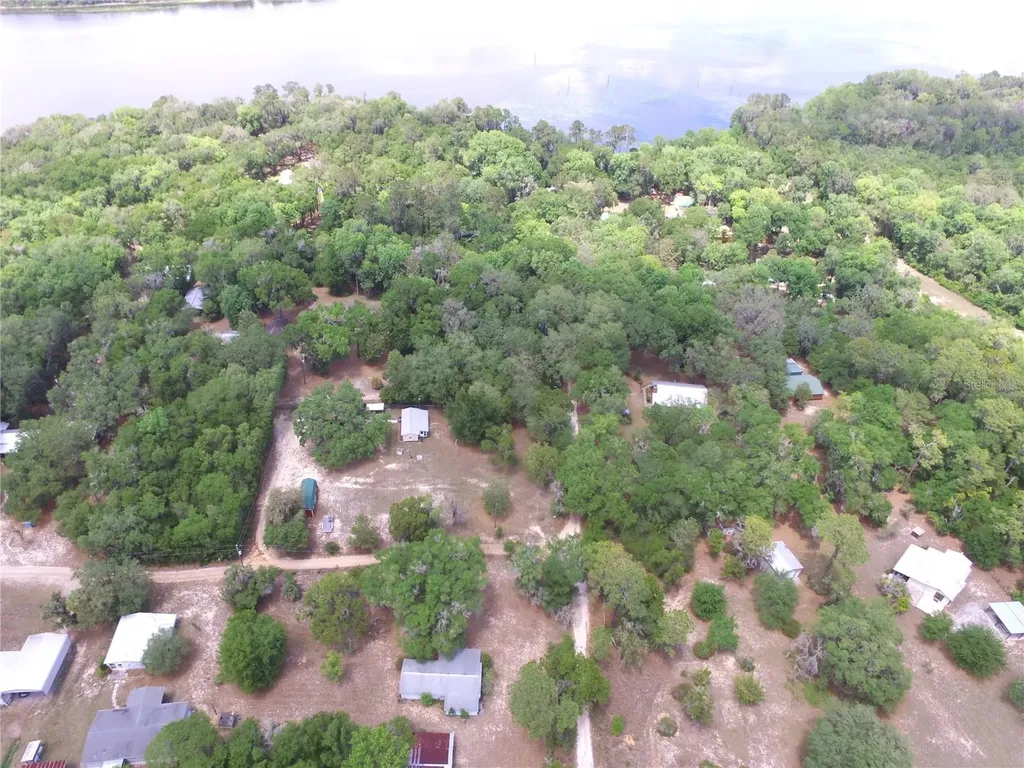 24642 NE 177th Terrace Fort Mc Coy FL 32134