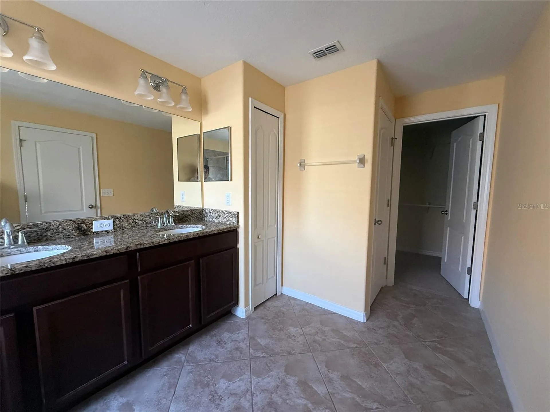 2370 Dovesong Trace Drive Ruskin FL 33570