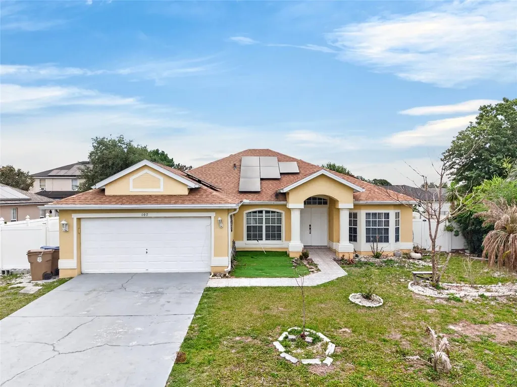 107 Bianca Court Kissimmee FL 34758