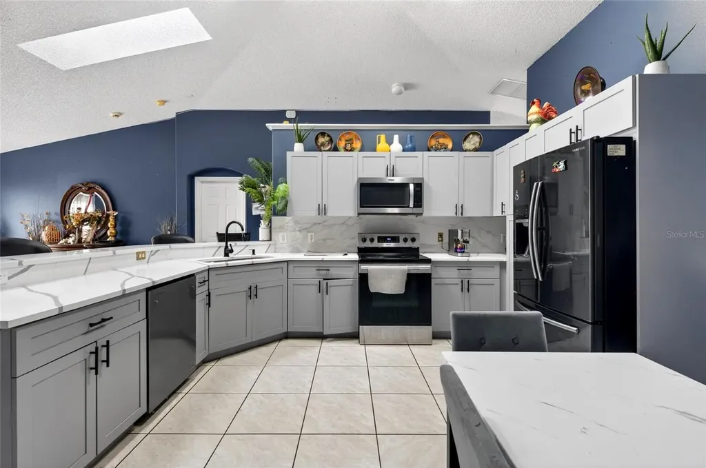 107 Bianca Court Kissimmee FL 34758