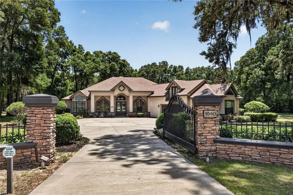 1640 SE 91st Place Ocala FL 34480