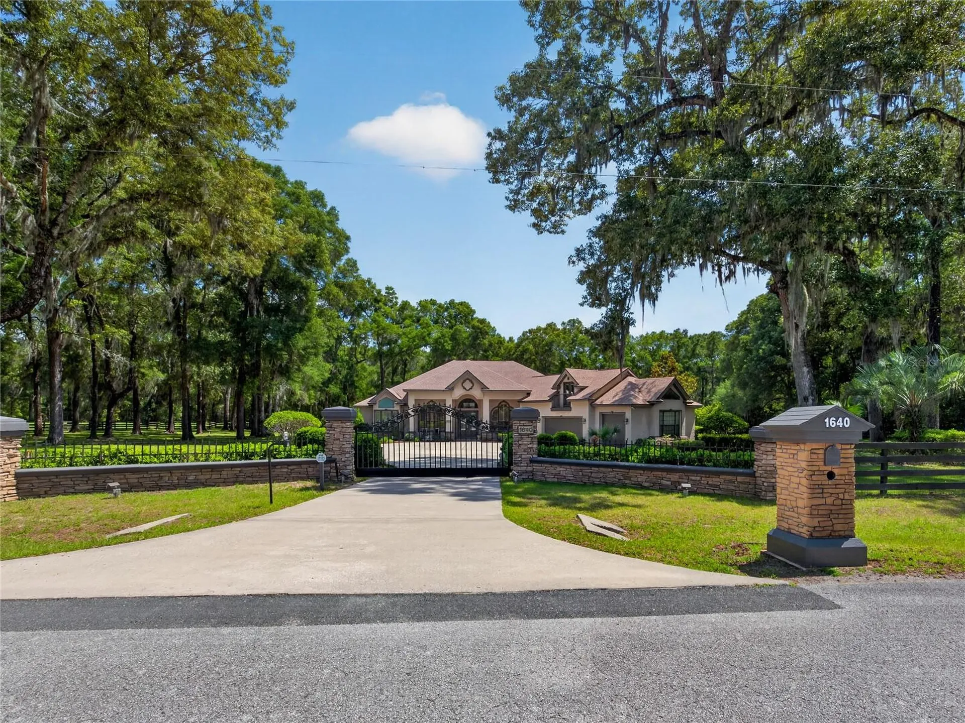 1640 SE 91st Place Ocala FL 34480