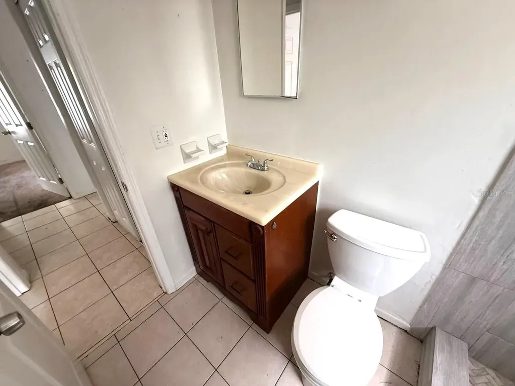 8505 N Tampa Street Tampa FL 33604