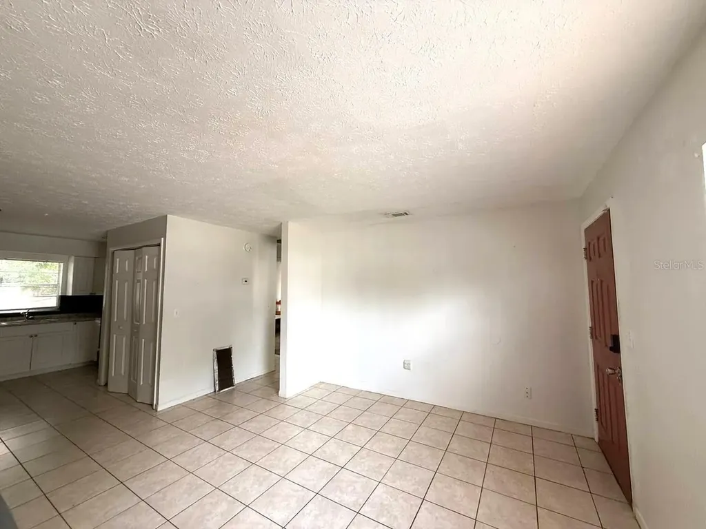 8505 N Tampa Street Tampa FL 33604