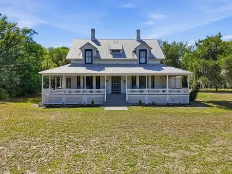 511 E Mirror Lake Drive Fruitland Park FL 34731