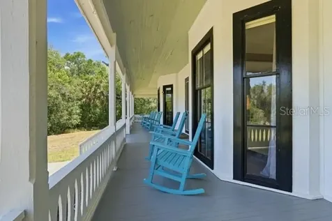 511 E Mirror Lake Drive Fruitland Park FL 34731