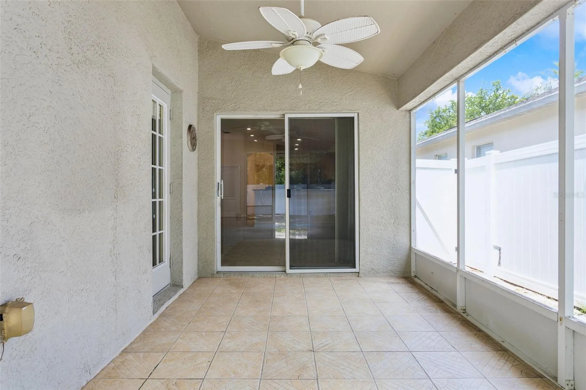 25932 Terrawood Loop Land O Lakes FL 34639