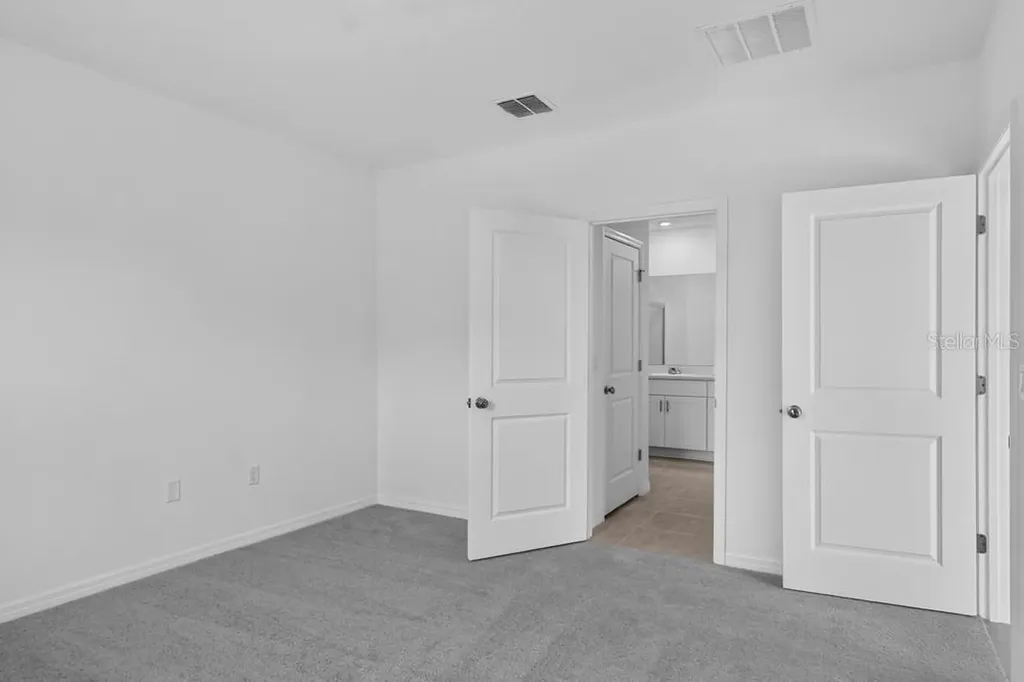 379 Cornerstone Drive Groveland FL 34736