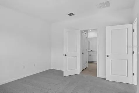 379 Cornerstone Drive Groveland FL 34736