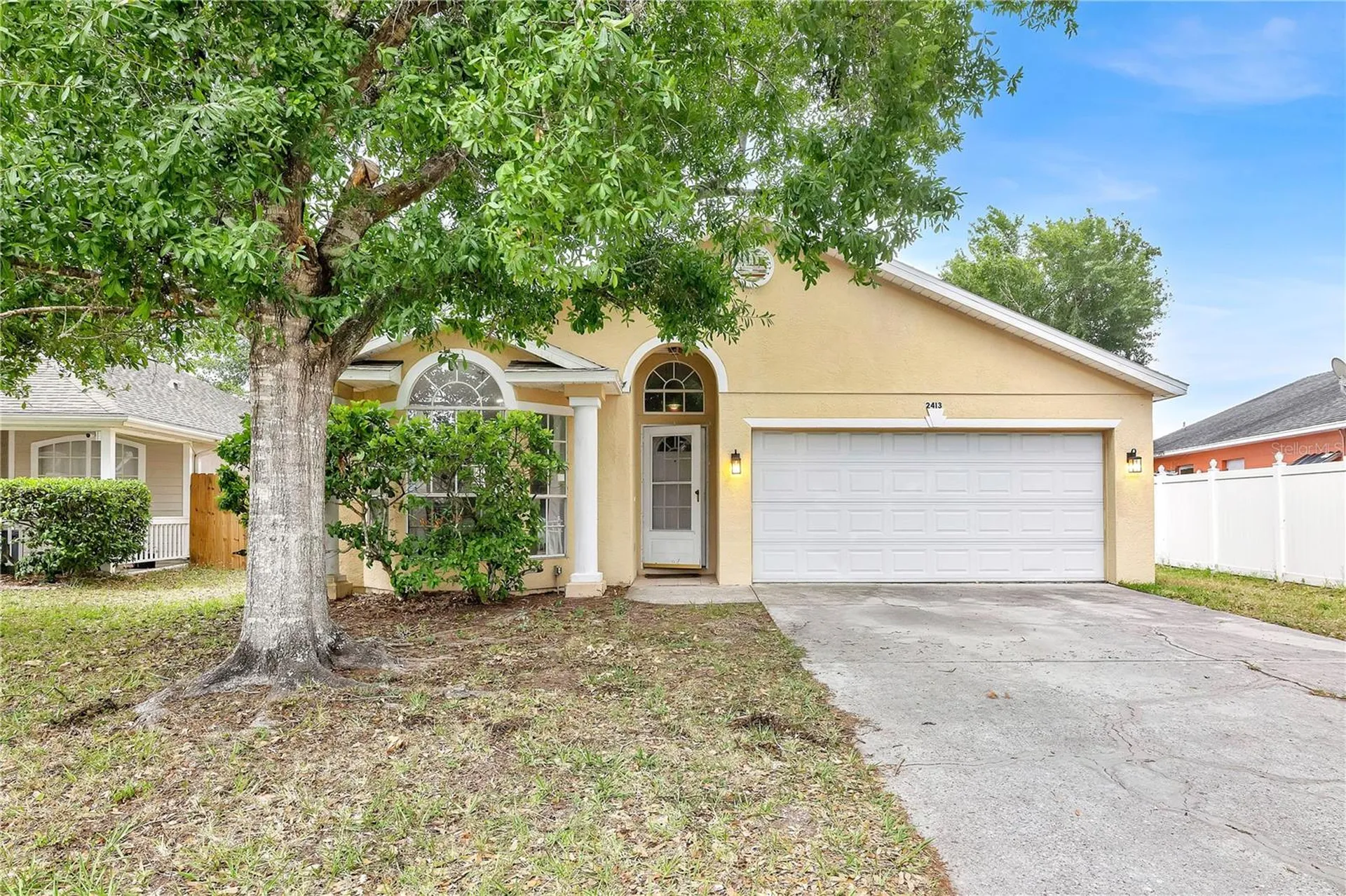 2413 Radnor Avenue Orlando FL 32826