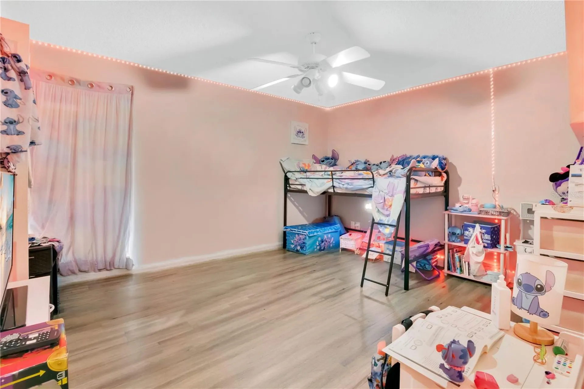 2413 Radnor Avenue Orlando FL 32826